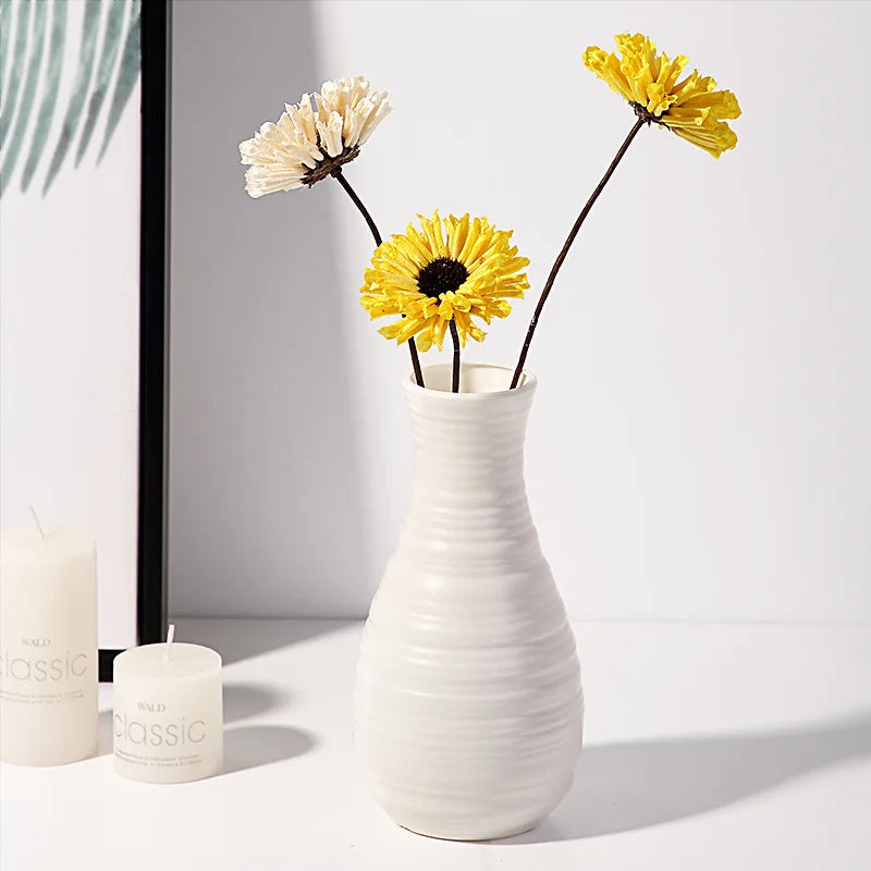 B4978E Color Nordic Plastic Flower Vase – Minimalist Home Decor